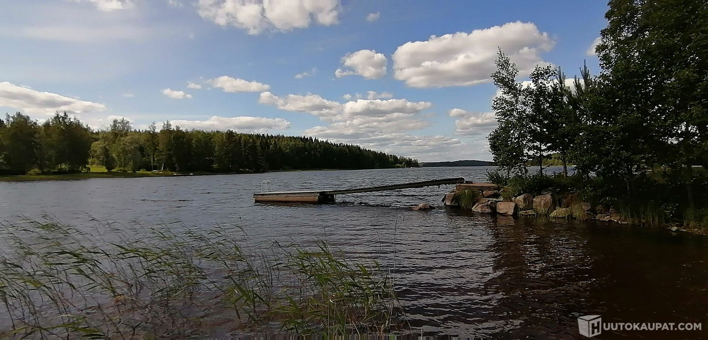 Tuuhosen leirikeskus varaus